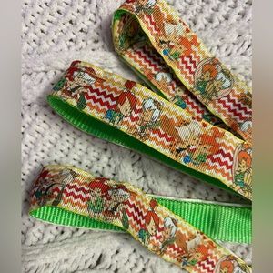 Flintstones pebbles bam kids leash classic 80s tv show pop Fred wilma family dog